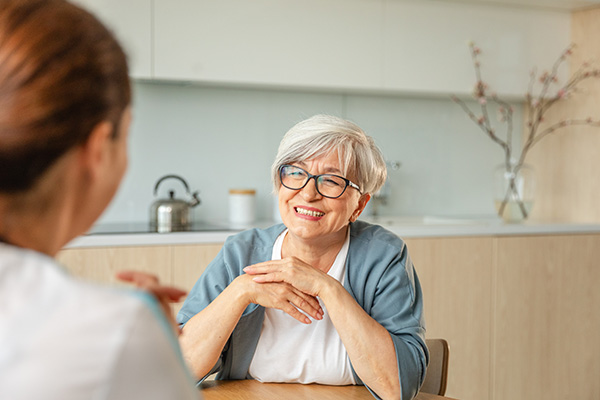 Consultant radiologist engaging with a patient during a consultation at SHB Medical Imaging.